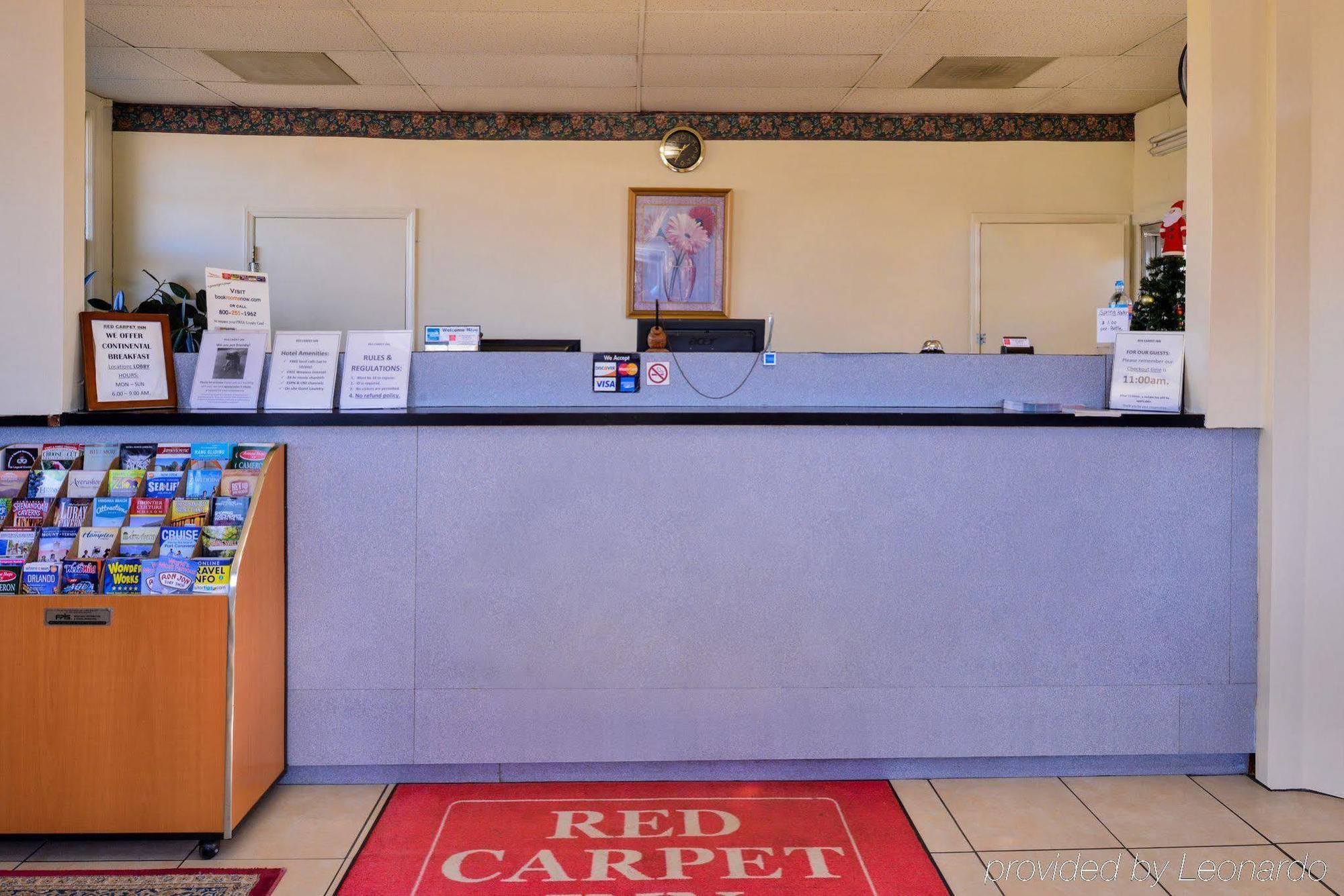 Motel Red Carpet